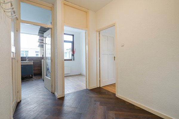 Medium property photo - Bussumsestraat 77, 2574 JC Den Haag
